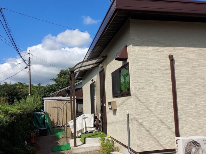 新居浜市Ｋ様邸　外壁塗装・屋根塗装工事 付帯部塗装　施行事例