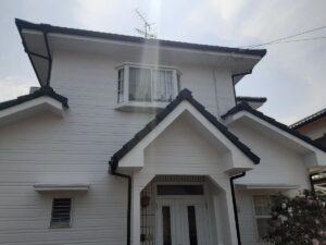 西条市Ｓ様邸　外壁塗装・屋根塗装・シーリング打ち替え工事 施行事例