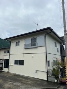 愛媛県四国中央市 M 様邸　屋根塗装・外壁塗装工事 施行事例