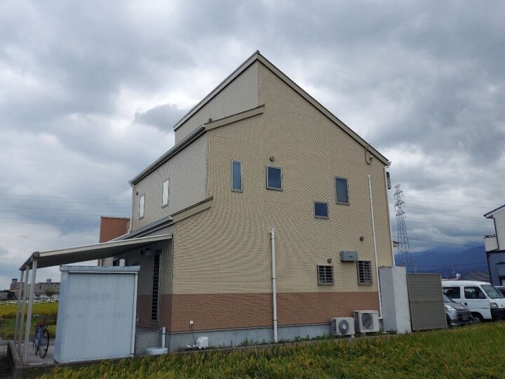 愛媛県西条市 M 様邸　屋根塗装・外壁塗装工事 施行事例