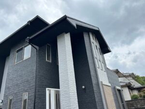 愛媛県新居浜市T様邸　屋根外壁塗装 施工事例